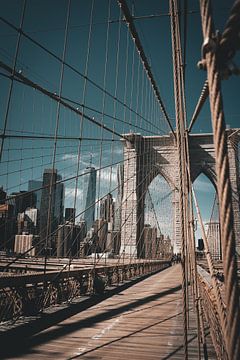 Morning walk on the Brooklyn Bridge by Endre Lommatzsch