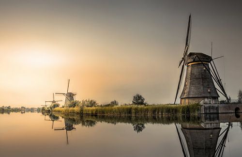 Zonsondergang molens Kinderdijk