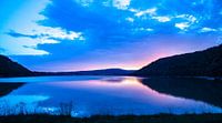 zonsondergang Lac du Chalain van Roland Smanski thumbnail