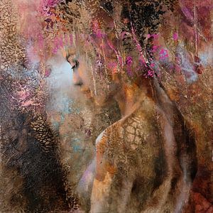 Helen in the light pink von Annette Schmucker