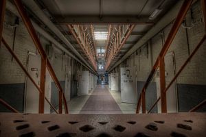 L'escalier de la prison (Urbex) sur Eus Driessen