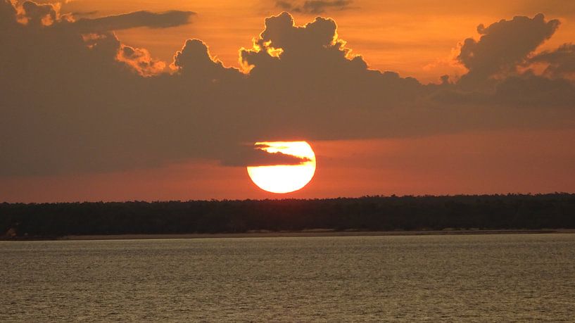zonsondergang Darwin, Australie by Margot van Dijk