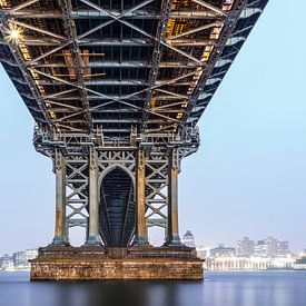 The Manhattan Bridge van Nico Geerlings