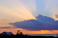 Zonsopgang achter de wolken