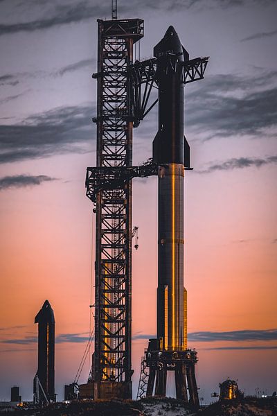 Starship | Ready for launch at sunrise van Chris Thomassen (Wereldreizigers.nl)