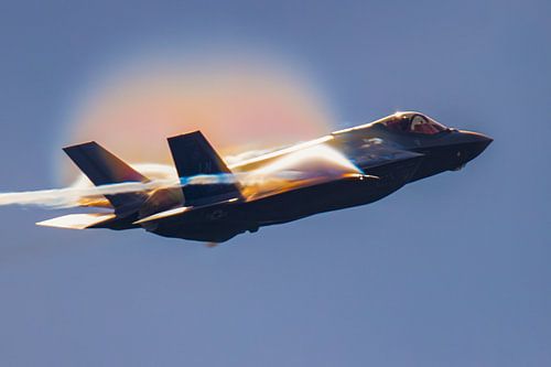 Rainbows everywhere by Nildo Scoop