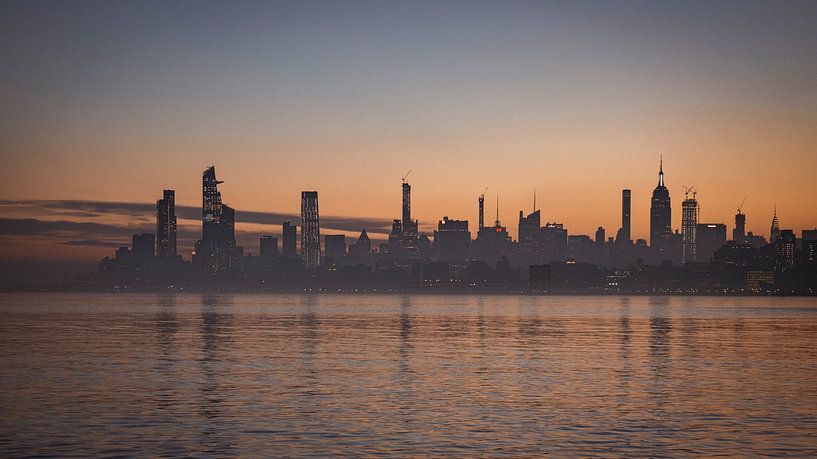 Sunrise over New York City, USA by Patrick Groß