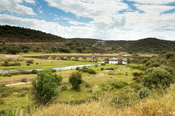 Roman bridge over the Rio Almonte by Rob Kempers