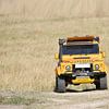 Land Rover Defender In Afrika von Robert Styppa