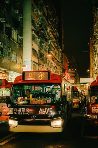 Mong Kok bei Nacht: Energie und Alltag in Hongkong