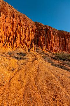 Sandstein Formation am Praia da Falésia an der Algarve, Portugal