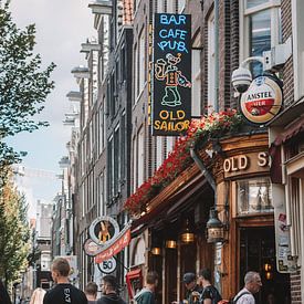 Old Sailor Bar in Amsterdam von Rolf Heuvel