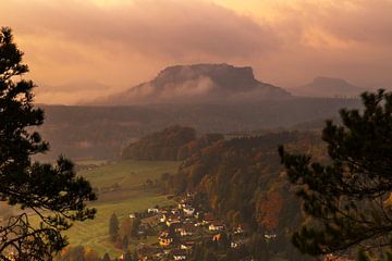 Sonnenaufgang in der Sächsischen Schweiz von Frank Herrmann