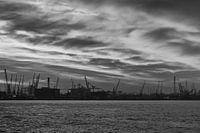Rotterdamse haven in zwart-wit