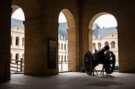Binnenplaats, Dôme des Invalides, Parijs van Nynke Altenburg thumbnail