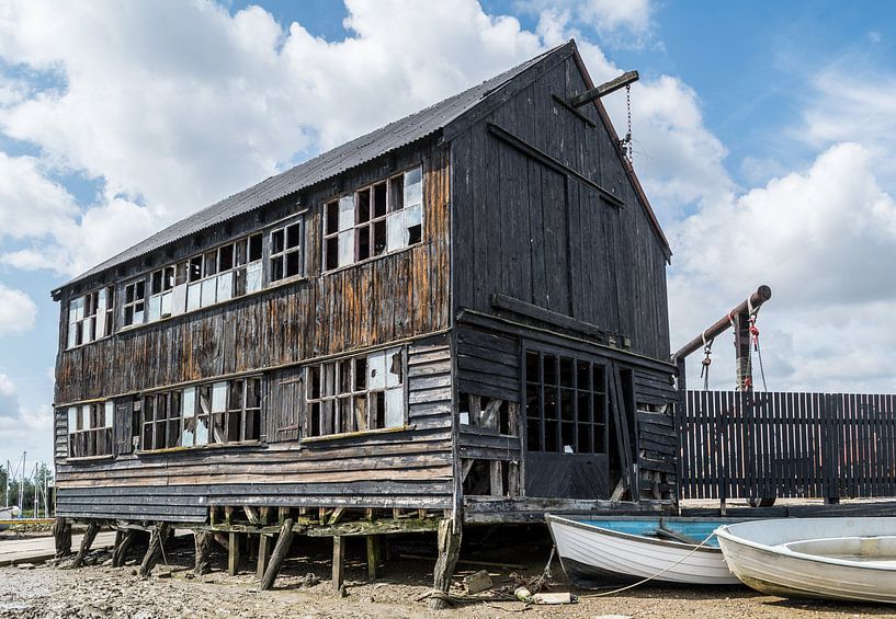 Hölzerner Bootsschuppen in Tollesbury von Wouter Pinkhof