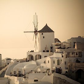 Santorini by Marieke Vroom