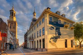 Oudestraat Kampen in the golden hour by Erik Wilderdijk