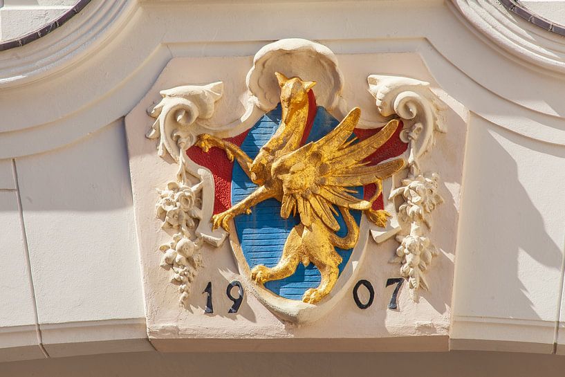 Rostock : Rostock city coat of arms on an archway in the Kleine Wasserstraße by Torsten Krüger