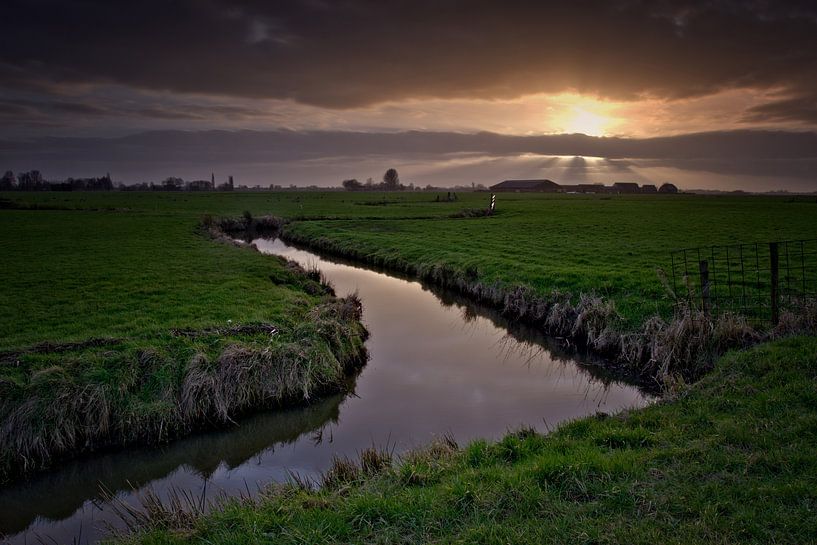 zonsondergang polderlanschap van Petra Vastenburg