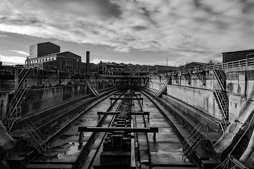 Dock old empire. by Randy Riepe