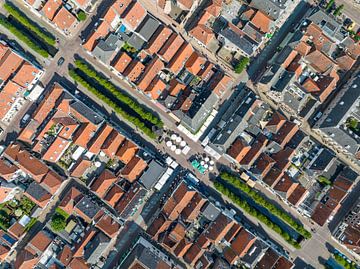 Elburg oude ommuurde stad gezien van bovenaf van Sjoerd van der Wal Fotografie