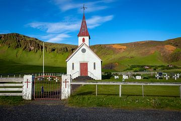 Kirche mitten im Grün von swc07