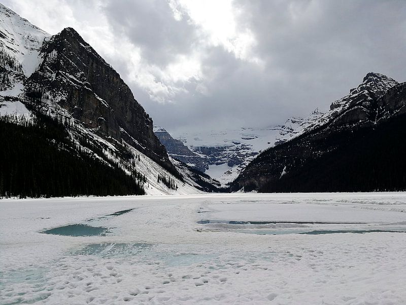Bevroren Lake Louise von Irene Hoekstra