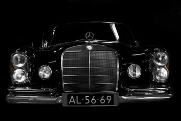 Mercedes-Benz 250 SE Cabriolet sur Anouschka Hendriks