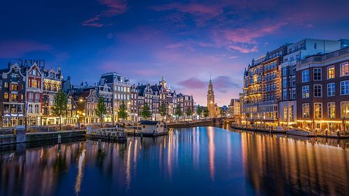 Amsterdam seen from the Amstel by Jacco van der Zwan