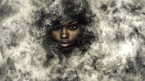 Vrouw met afro in mystieke rook