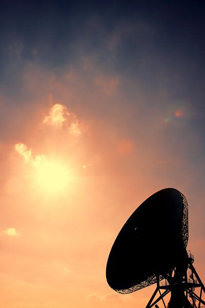 Watching space communicating by Jan Brons