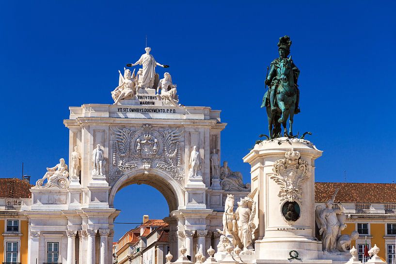 José I en de Arco da Rua Augusta in Lissabon van Dennis van de Water