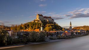 Burghausen im Sonnenuntergang an der Salzach