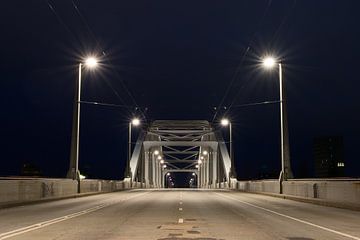 Verlaten Brug van Patrick Verhoef