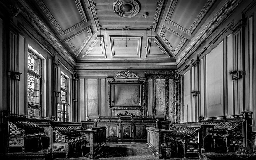 The Forgotten Courtroom by Roy Janssen