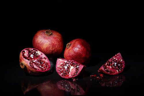 De schoonheid van granaatappels. van Saskia Dingemans