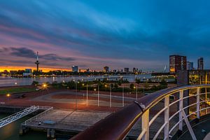 Zonsondergang vanaf de SS Rotterdam van Marco Faasse