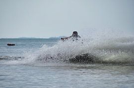 jet ski fast through the bend by Atelier Liesjes