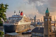 L'accostage du Queen Mary II à Hambourg par Sabine Wagner Aperçu