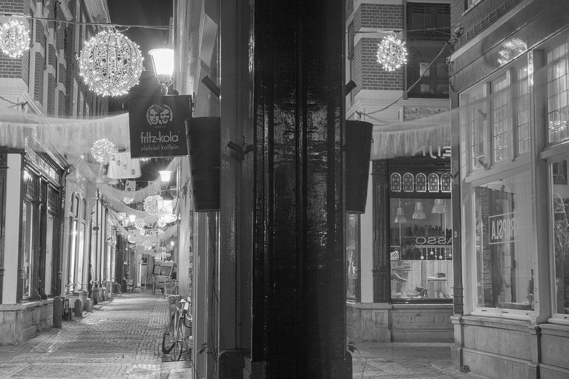 Alkmaar bij nacht by Thildy van Diepen - Rampen