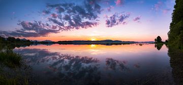 Zonsondergang bij het Forggenmeer van Raphotography