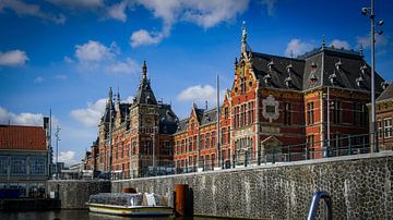 Amsterdam, city in the Netherlands by Dirk van Egmond
