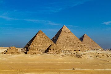 The pyramids of Giza in Egypt by Roland Brack