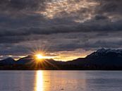 Zonsopgang aan de Staffelsee van Andreas Müller thumbnail