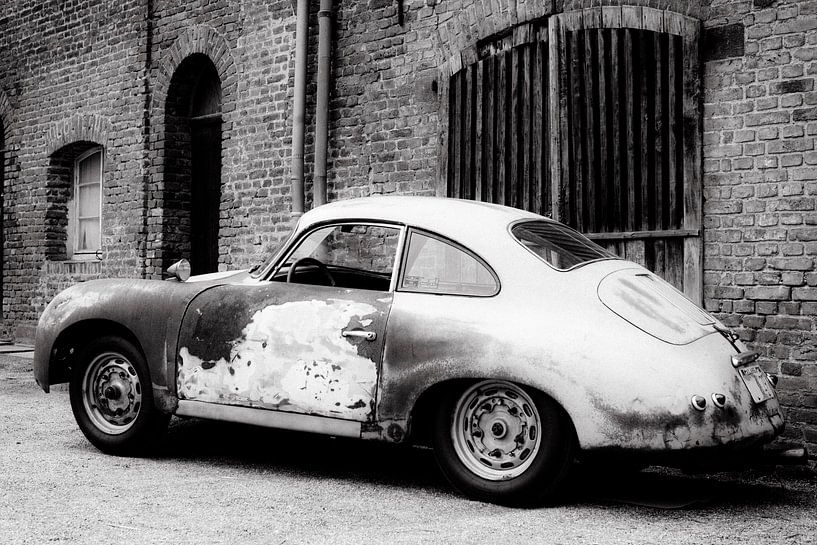Porsche 356 sport trouver grange avec beaucoup de patine par Sjoerd van der Wal Photographie