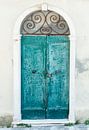 Closed door in beautiful Toscane van Aminda thumbnail
