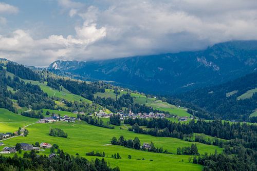 Prachtige verkenningstocht door het alpenland van Oostenrijk.