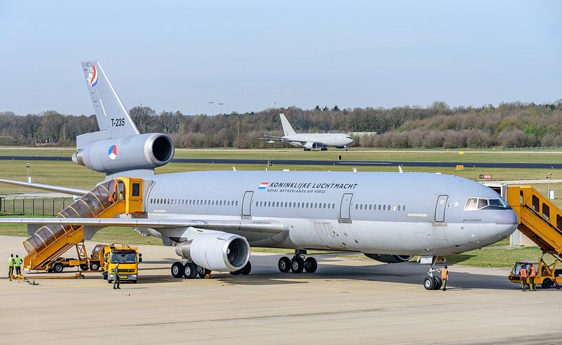 KLu's McDonnell Douglas KDC-10 (T-235). by Jaap van den Berg