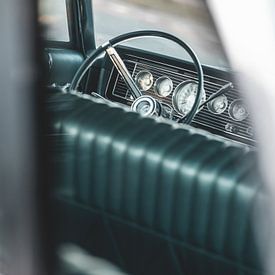 Beautiful Old School steering wheel from an old American by Pim Haring